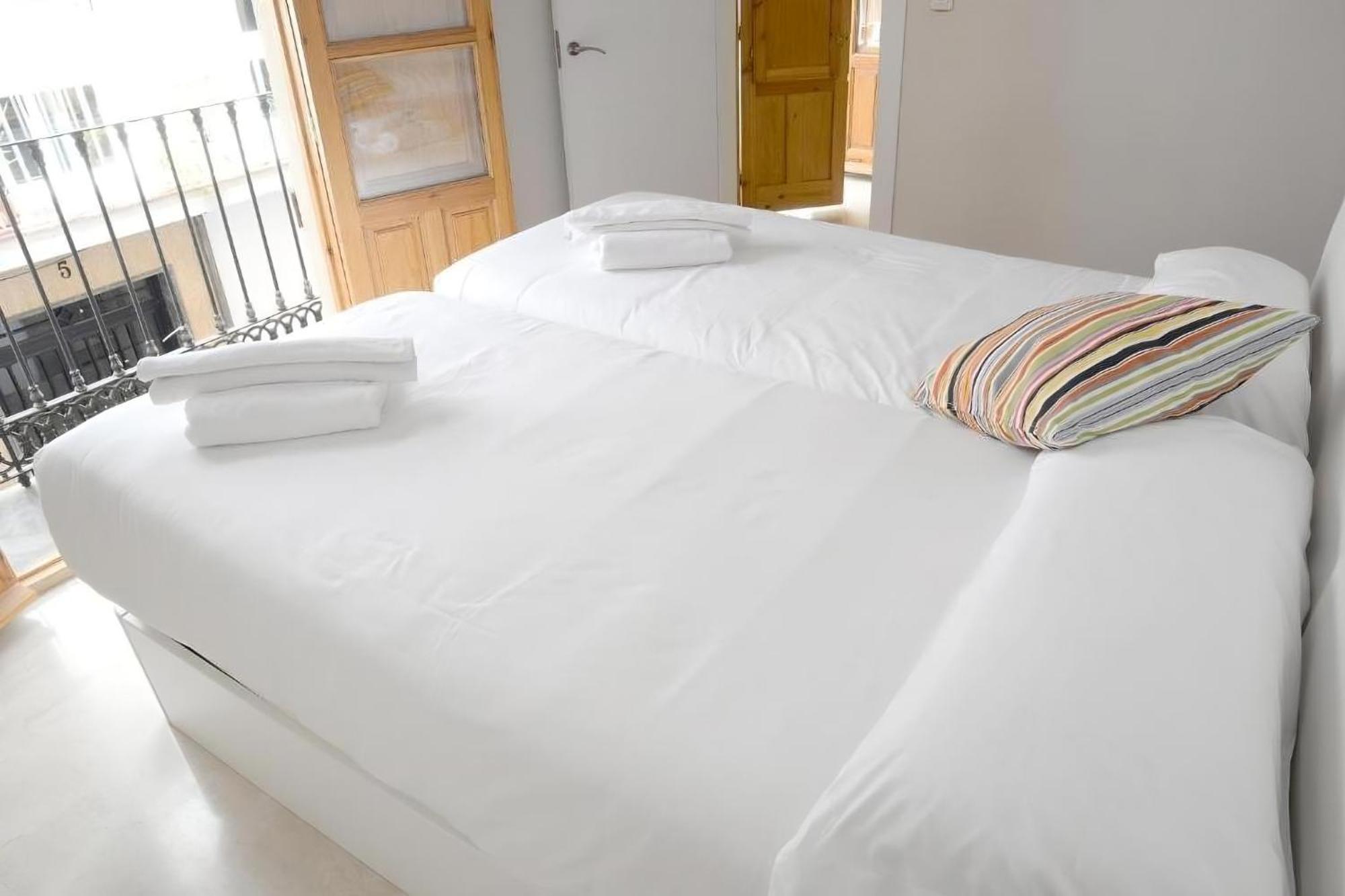 Apartamentos Comfort City Granada Buitenkant foto